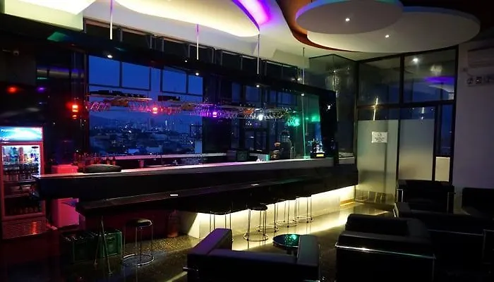 南极中心酒店 3* 宿务